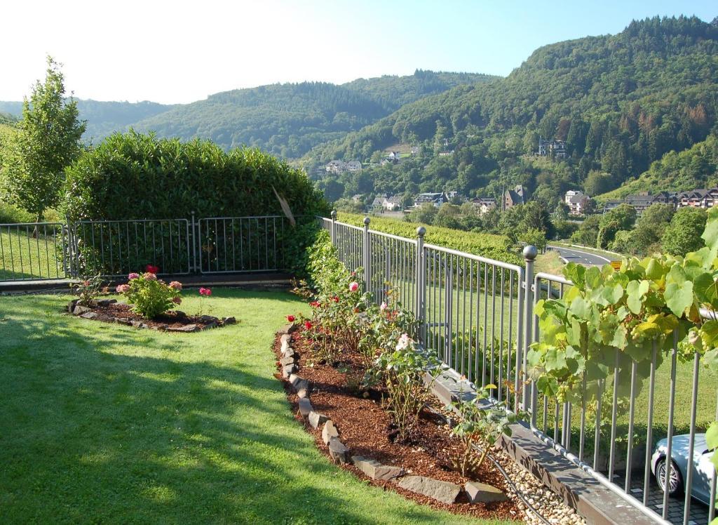 Flair Hotel Am Rosenhuegel - Garni Cochem Exterior foto