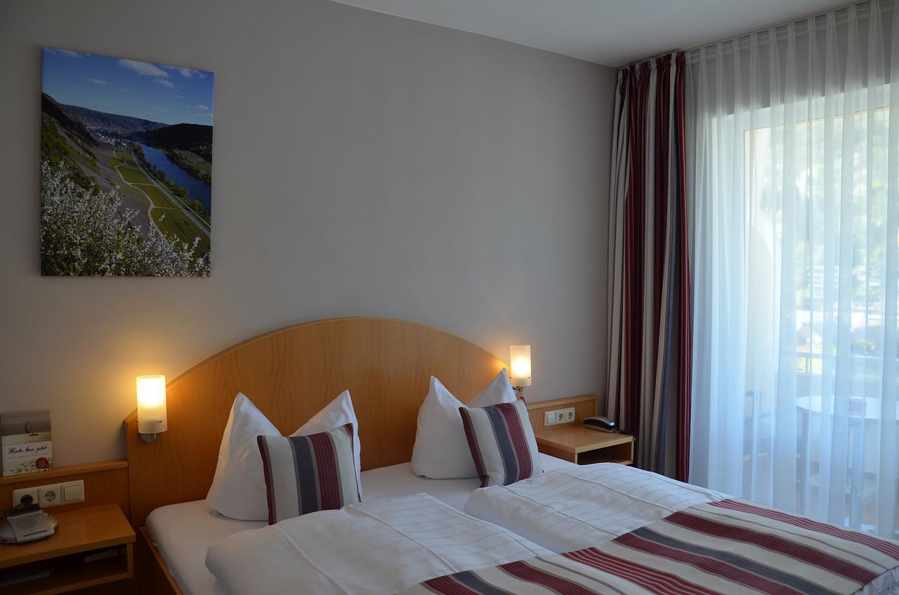 Flair Hotel Am Rosenhuegel - Garni Cochem Exterior foto